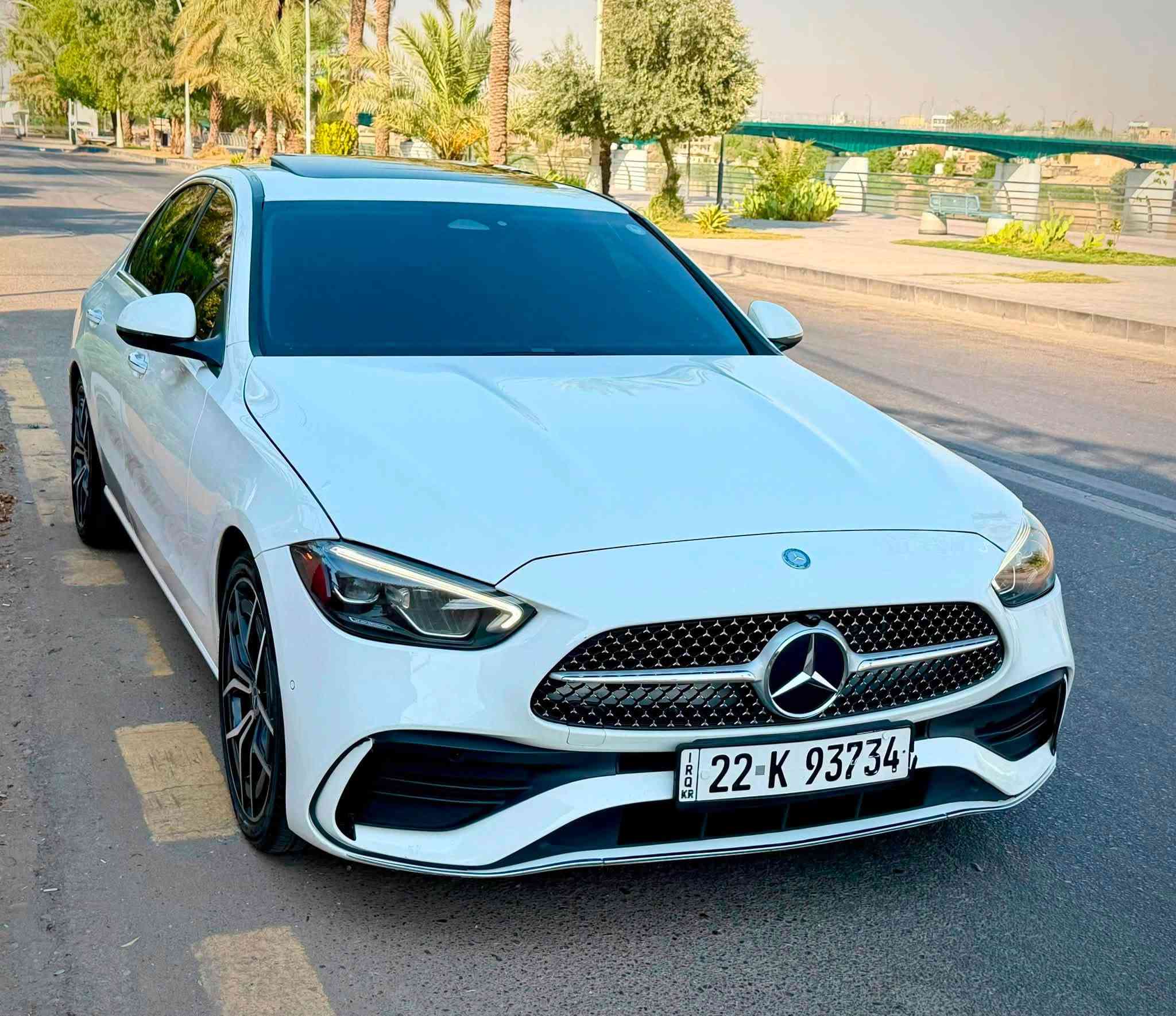 السلام عليكم

للبيع Mercedes C300 2022  

سلايد 

لايتات زينون داينمك

شاحن وايرلس

كشنات كهرباء

كشنات تدفئة

اوتو بارك

حساس ٣٦٠ 

كامره خلفيه دواره

كار بلي

بصمه ابواب

بصمه تشغيل

جنطه كهرباء

ويل ١٩ AMG اصلي

رادار امامي 

رادار خلفي 

نقطه عمياء

تحديد مسار 

كشنات مساج

سستم سماعات برومستر

ماشيه ٤٠ الف

وبعد بيها هواي مواصفات معروفه

السياره وارد امريكي حادثها جدا بسيط ( جاملغ وحافه البنيد ) مبدلات نفس اللون بدوون ايرباك وبدون بدواخل 

رقم اربيل تحويل مباشر 

سنويه مظلل 

محرك والكير مكفولات من الفتح والتبديل

مكانها المنصور

#السعر مناسب جداً جداً

للاستفسار: ***********
