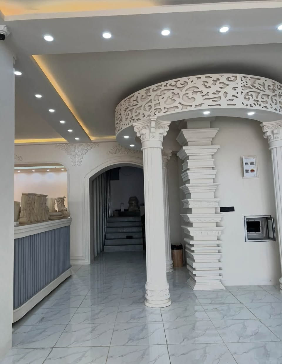 شركة أزل مراد للعمارة والديكور والتطوير العقاري
تصميم ، تنفيذ  ، إشراف
تجهيز مواد ، وكوادر محترفة 

العنوان / تكريت _ الديوم _ مقابل مجمع جنة تكريت
للأستفسار والطلب يمكنكم التواصل على الارقام التالي ☎️:
‏‭ ***********‬- ‭***********

