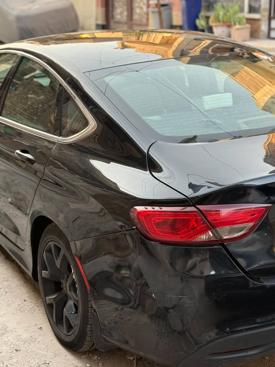 السلام عليكم
كرايسلر c200 نص فول 2016 لون اسود حادثها بسيط السونار موجود بالصور السياره خير من الله نقص بيها كمبريسر تبريد باسمي تحويل ثاني يوم السعر 89 وبيها مجال العنوان بغداد البلديات ***********
