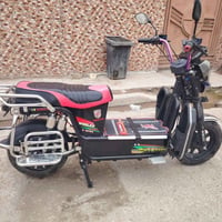 دراجه هارلي نظيفة ملف 2000عدد البطاريا6 السعر 450الف للاستفار الاتصال ...