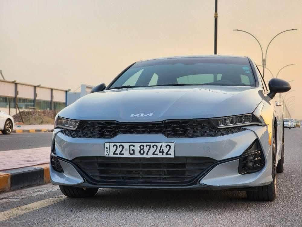 كي فايف_ K5 /2022
ماشي 128,000 كيلومتر 
سعرها 158 وبيها مجال
لون سمنتي 
رقم ***********
