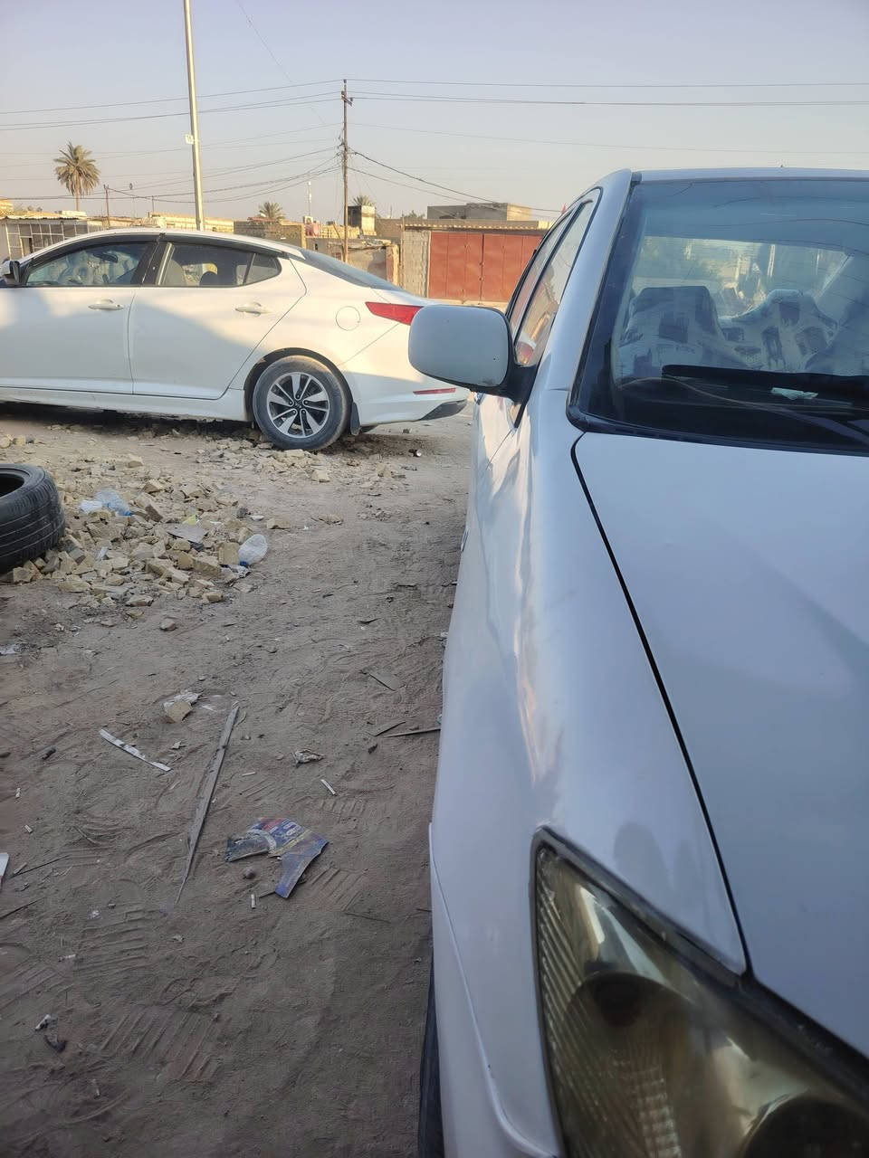 بي وايدي اف 3موديل ١٣ مشروع وطني راعية بل كوت شرط مداور رقم بصره اسنوية نافذ من ال٢٦ السياره بيه ضربه لغد وتكمه السايق مصبوغه صبغ عام مكينه وكير  اوتماتيك  نضاف تبريد شغال نقصه بس وجه كبريسر سعره ٣٨سعره  ***********
