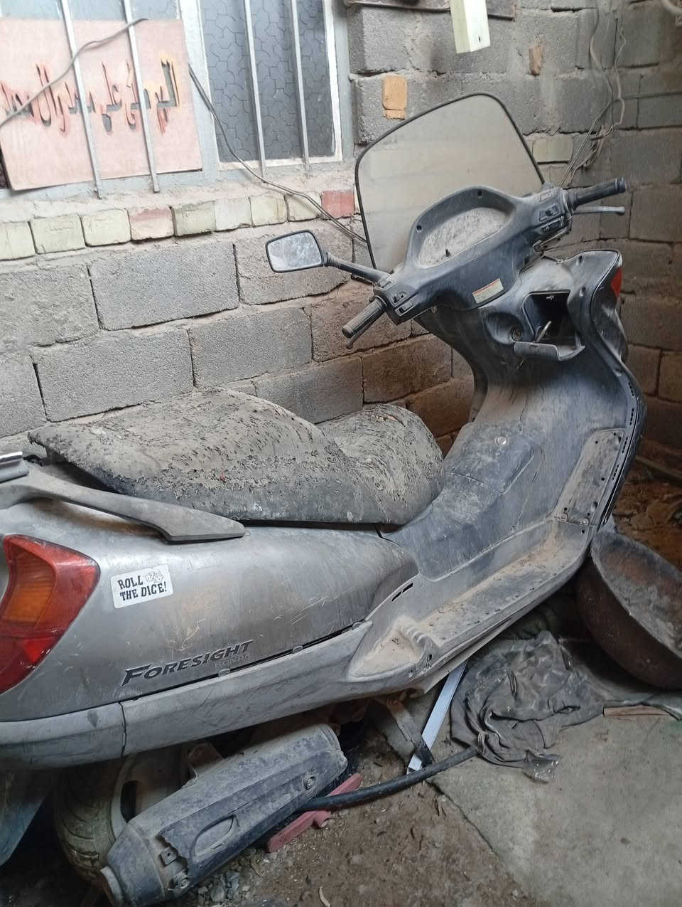 سلام عليكم،دراجه فورسايت هونده،كوم حديد،دراجه شغاله عطل بسيط بس الأكلج الخلفي يتبدل وترجع صاحيه،اريدها ب300وبيها مجال شي بسيط حگ الجيه،واتساب،‏‪***********‬‏،مكاني بغداد البلديات

