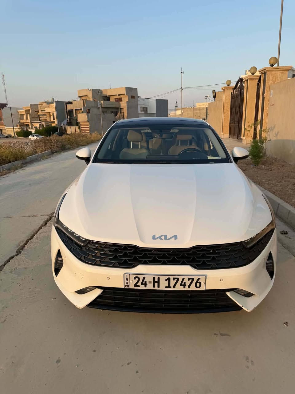 K5
موديل 2022 خليجي
مسافة المشي 60000km
فول موصفات خليجي
محرك 2000دوش
السعر ، 191
***********

