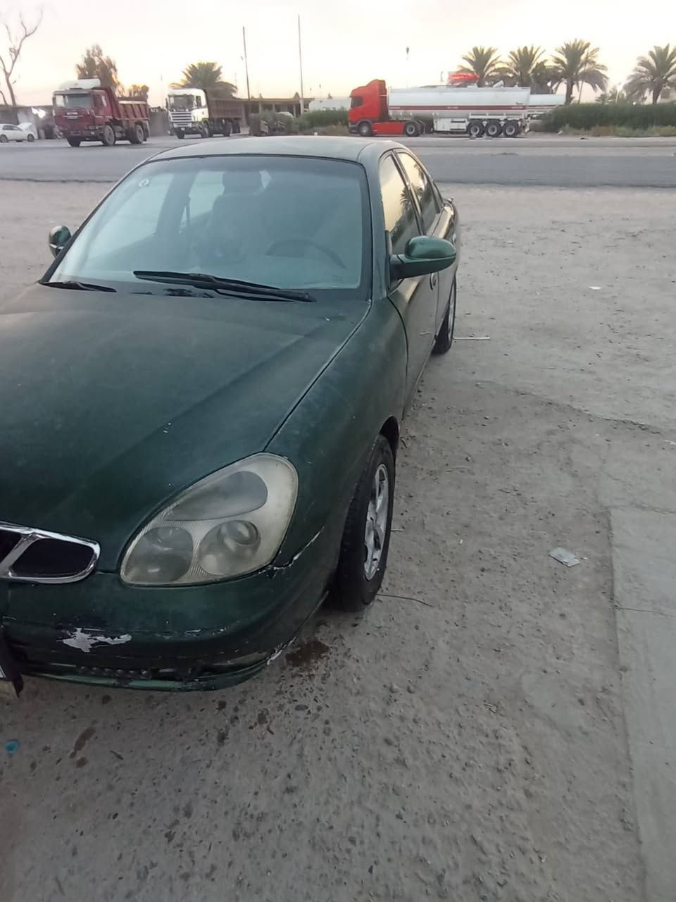 السلام عليكم دايو نوبرا ٢٠٠٠ رقم بغداد انكليزي محرك مسكر كير عادي تبريد شغال  كهربائيات كامله مكفوله من الضربه القويه غرفتها حلوه تخم ويل كب جاهزه السياره نقص فقط مشط ستيرن سنوية لل٢٧  *********** مامتواجد عالنت اتصل وتدلل
