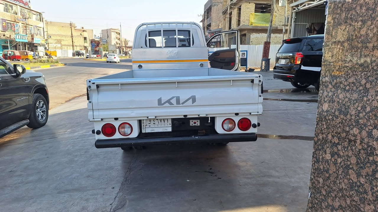 السلام عليكم للبيع كيا فحل موديل ٢٠٢٢
رقم بغداد مكفولة كفالة عامة شرط التحويل 
مكان السيارةبغداد للاستفسار ***********
