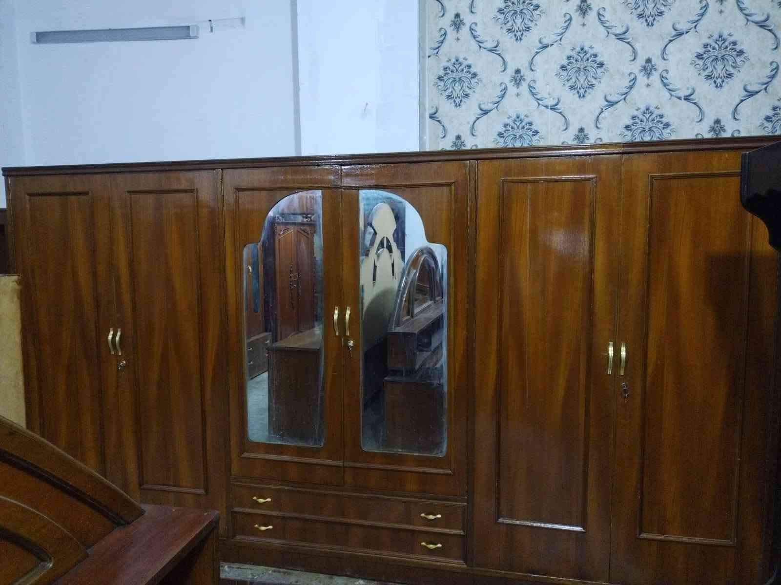 غرفة ٦ باب • صاج • مستعمل