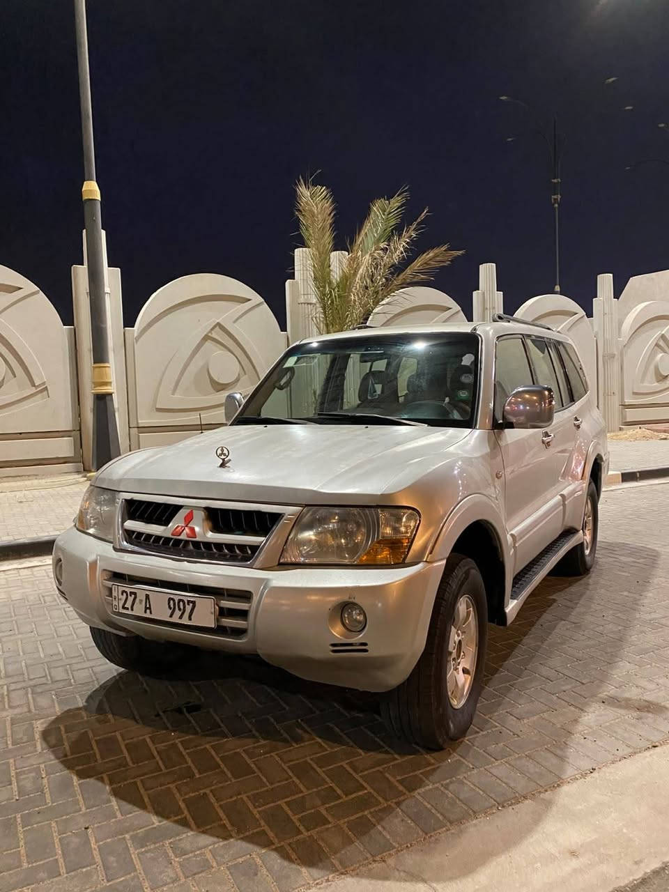 السلام عليكم باجيرو 2005مكينه 3000
تخم تاير 
تبريد يرادله بس كهربائيات 
تحويل مباشر 
السعر:70
***********
المكان/البصره القبله
