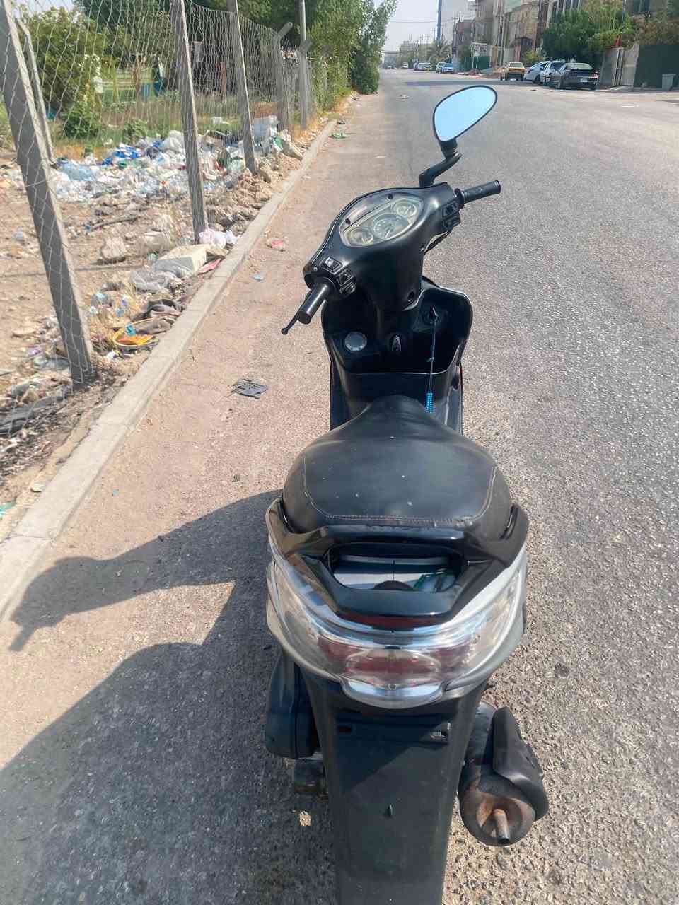 سلام عليكم كامكو جي فور جديده وكامله كله شغال ٥٢٥ وبيه مجال مكاني نجف ***********
