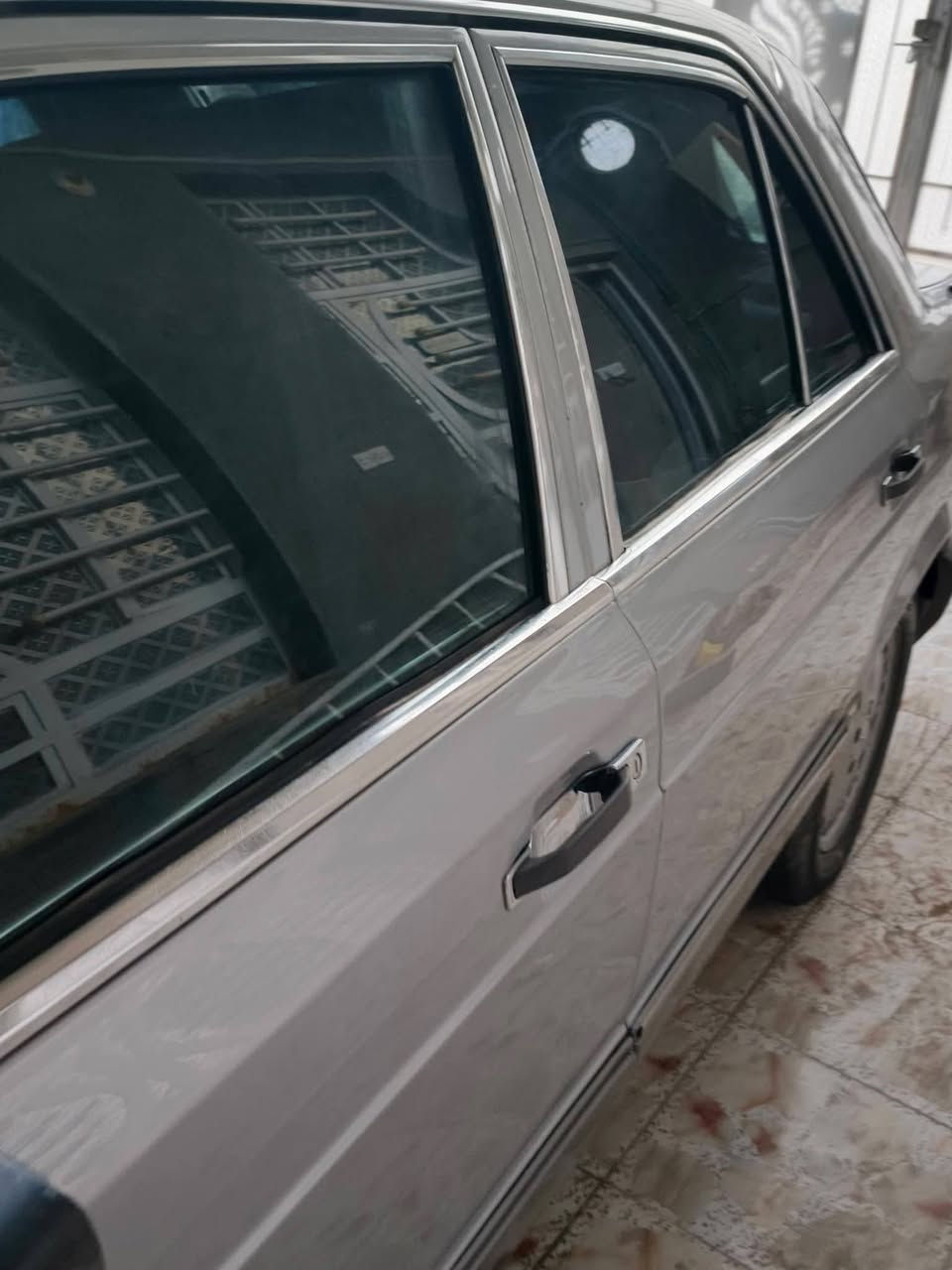 مارسدس رئاسي 300SE محور بطة ديلكو
موديل 1986 كير ومحرك جدد شرط تبريد شغال رقم بغداد باسمي تحويل ثاني يوم هزة جديدة باتري جديد فيتبم جديد زوج تايرات امامي جدد اريل كهربائي كشن كهربائي دبل هورن بلادي السعر 55 بيها مجال بسيط عنوان بغداد ابوغريب للاستفسار ***********
