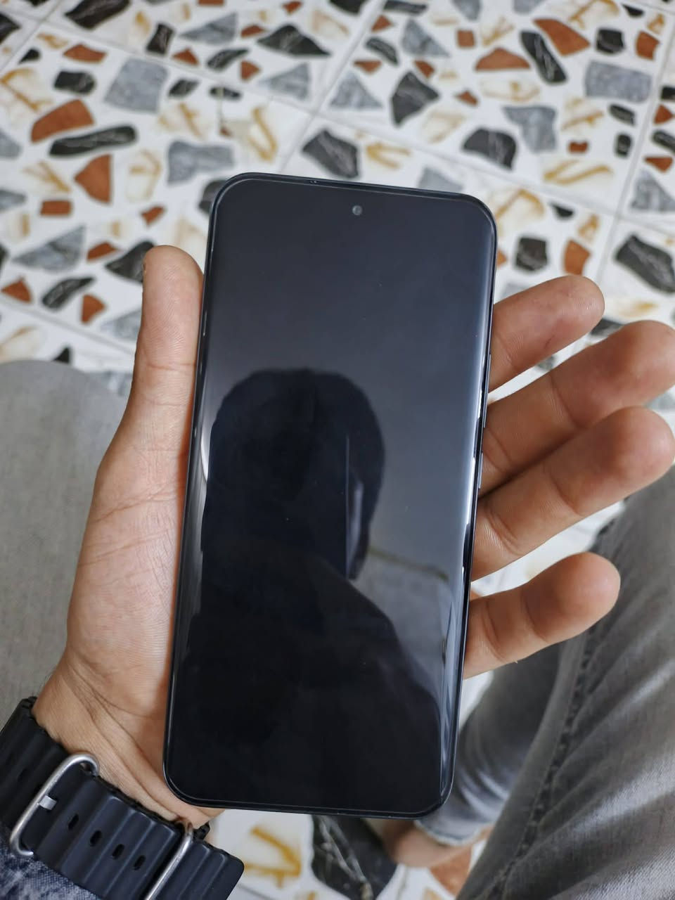 سلام عليكم ورحمه الله وبركاته تكنو بوفو slim5G جهاز شرط لا مفتوح ولا واصل مصلح نضافه فول جلخ مابي وضع شريكه ذاكره ٢٥٦ رام ٨ +٥ جهاز شرط بدون ملحقات سعر ٢٨٠ وبي حك جيتك بس رقم *********** وخاص موجود
