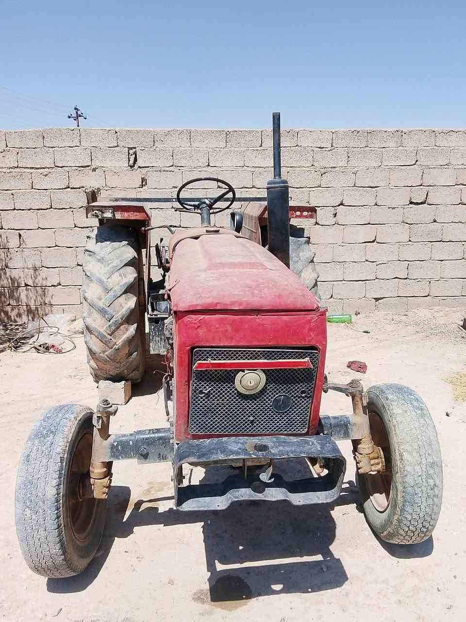 السلام عليكم 
عنتر للبيع نظيف كير محرك نكره سلف السعر  مليونين وربع المكان كركوك الحويجه الاستفسار اتصل ***********
