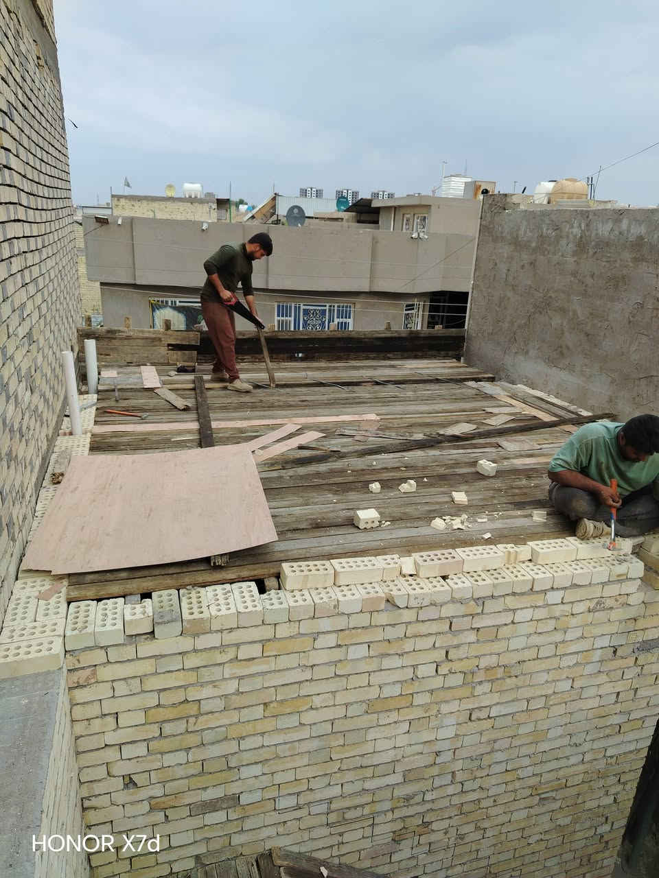 مقاولات عامة • تسليم مفتاح • كادر هندسي