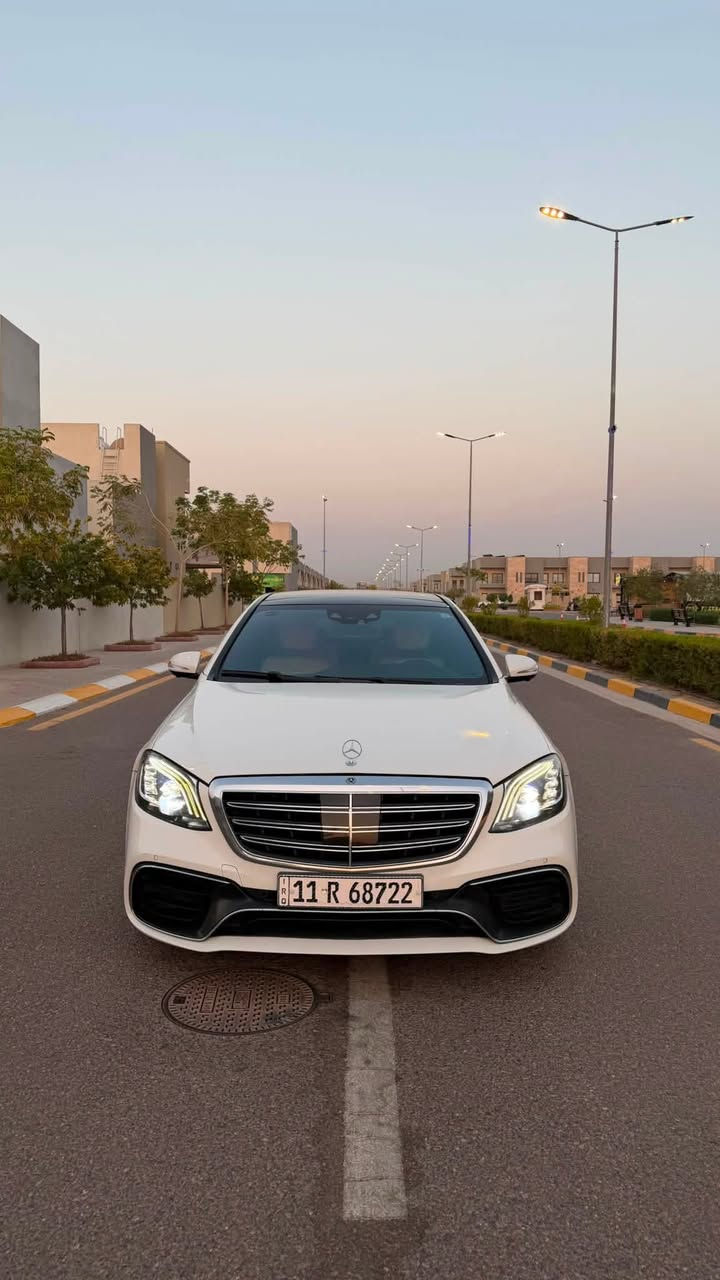 مارسيدس s63 Amg موديل 2016
ماشية 70 الف
لون ابيض مات اصل 
حادث 
جاملغ سايق + بنيد 
+ جاملغ خلفي + امامي صبغ فقط
مواصفات S63 اصل AMG
اعلى شي بالمارسيدس 
5 فصوص 
داتاشو
داخل ابيض اصل 
جكات 
وضعيات قياده 
بانوراما 
رادار امامي جانبي 
سيارة كلش نظيفة ومابيها اي نقص
للأستفسار : ***********
