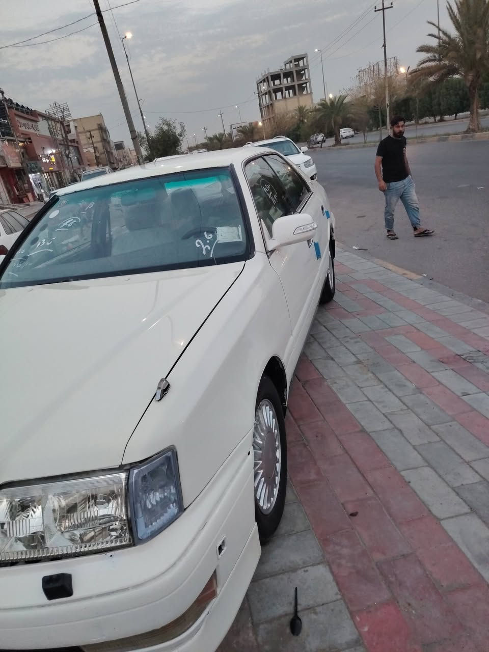 سلام عليكم راس الثور مديل97 
مكينه 3000 فيشه وبطل سياره مكفوله من كص وصوليات ونقل جثه سياره بيه ضربه بل عتبه الوره البجهت السايق فقط والباقي كفاله السعر 75وبيه مجال بصيط للشراي 
***********
