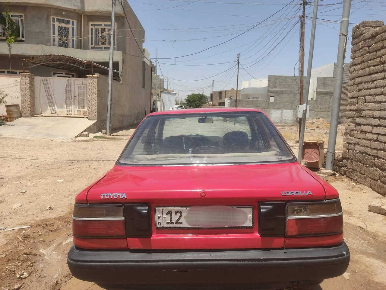 السلام عليكم
*كورلا 90 يسره بلادي لون احمر 
*رقم نينوى انگليزي 
*سنويه لل29 
*وكاله عامه بأسمي 
*وشرط التحويل 
*معمره تعمير كامل ماعدا التبريد 
نقص كمبريسر وصونده فقط 
*تخم تايرات امامي جديده
*مكينه 1600 كابريته 
*گير ومكينه مكفولات
*باتري جديد
(السعر 40 ورقه وبيها مجال قليل) 

*المكان سامراء 

*للتواصل والأستفسار ***********
