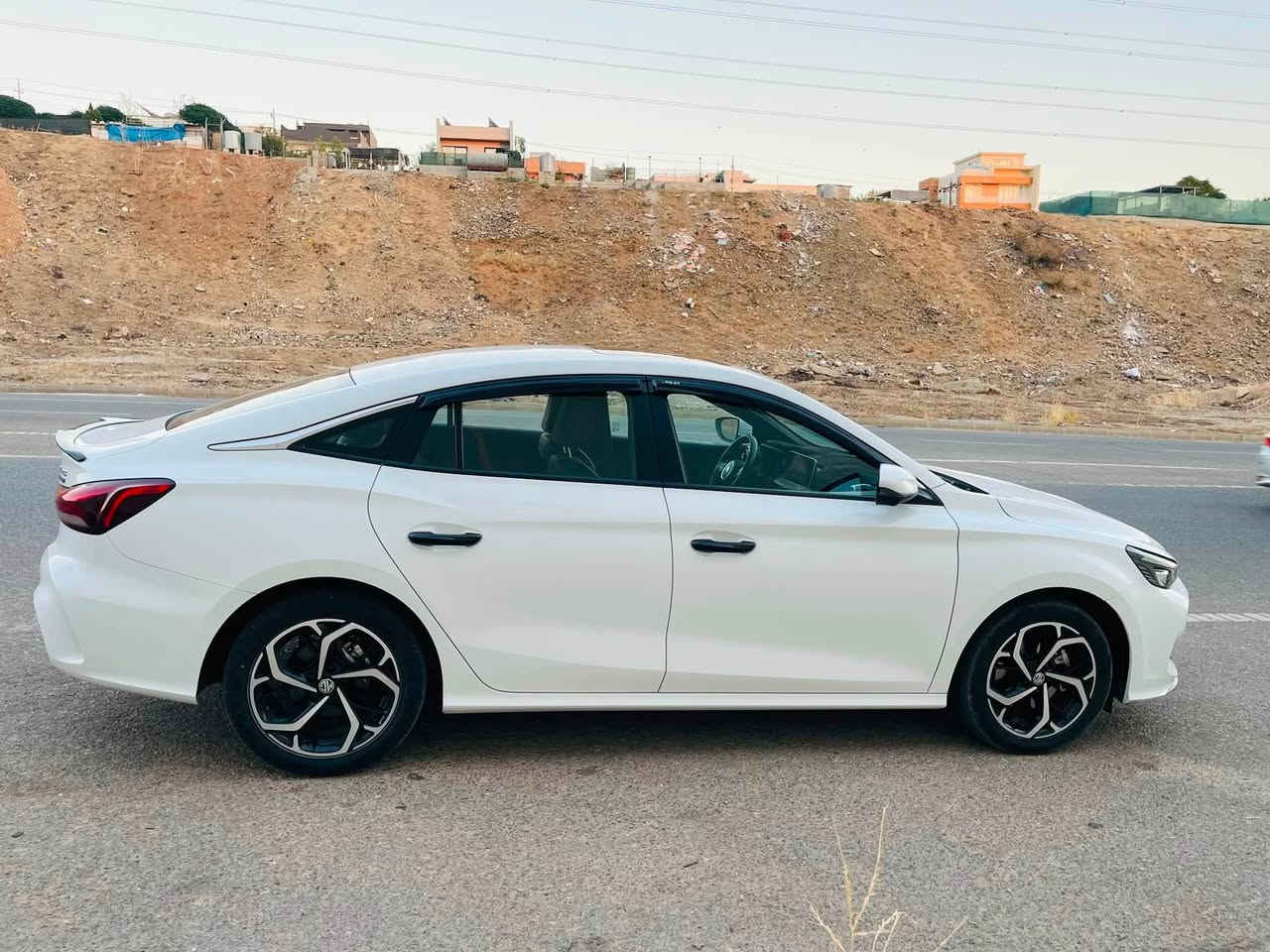MG GT 2025 Torbo
♦️هيجي نية (كلين) 
♦️فول مواصفات
♦️مةكينة 15 تۆربۆ
♦️ويل گەورةي رةش حةجم 17 
♦️گێر ماوس 
♦️بەصمة.شاشەوكاميرا.حساس.

♦️ئاوێنە ئیشارەت.لايت زينۆن.  ڤۆلیۆم
♦️ته‌نها 29 هه‌زار رۆیشتیي‌

💵سعر: 🔥‌
📍مكان : سليماني
☎️موبایل ***********
***********
