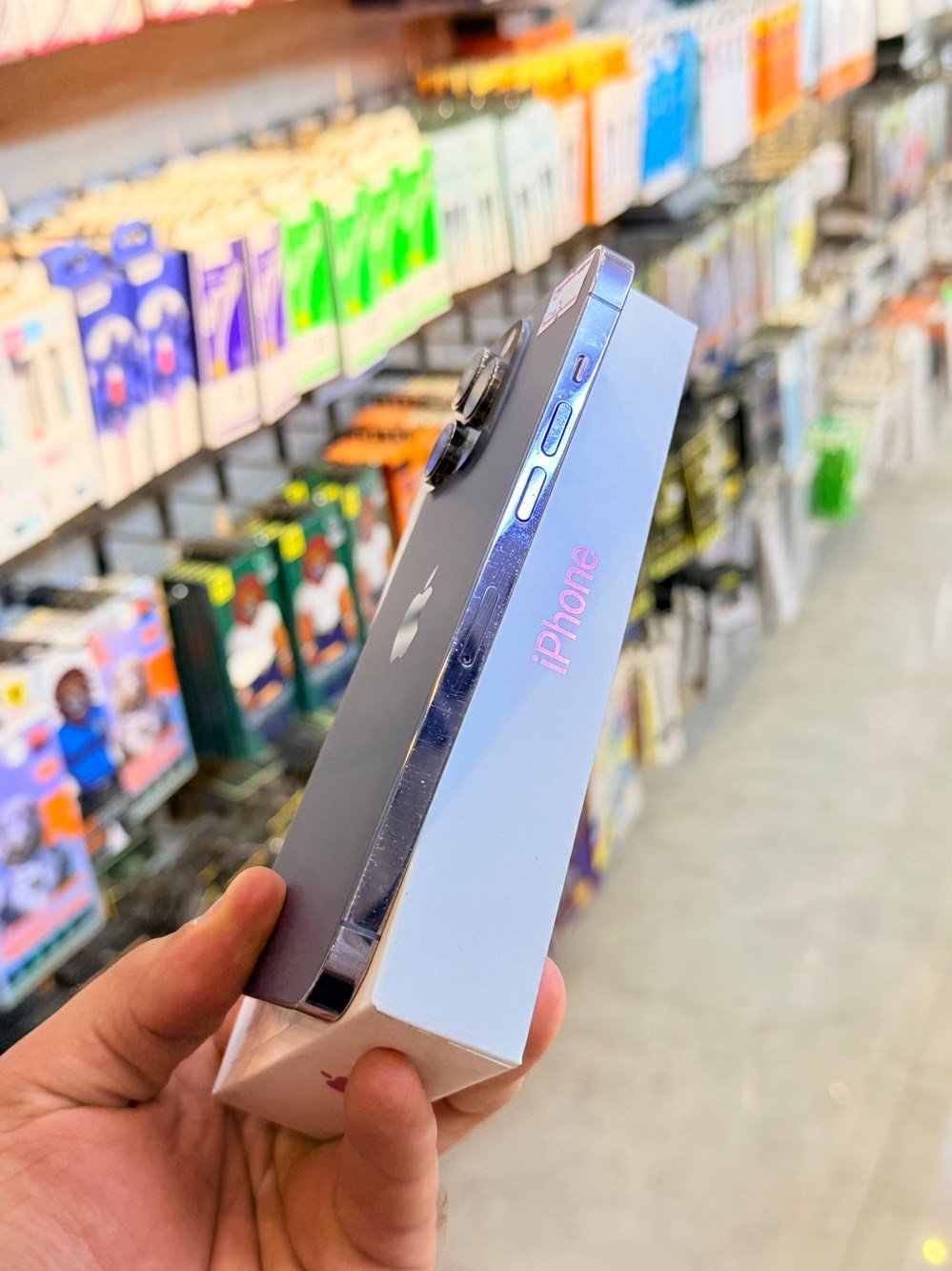ايفون 14 برو ماكس • ٢٥٦ • بطارية ٩٠٪
