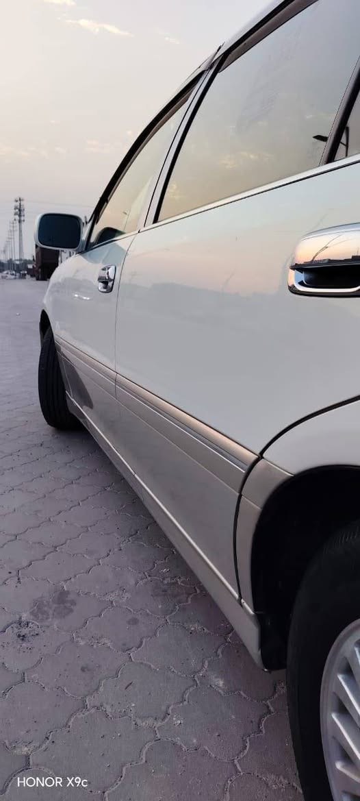 السلام عليكم جنون ملكه ٢٠٠٢ رقم بصره انكليزي هزه جديده بعدها ما منتهيا مكان الشطره ذي قار *********** مكينة دي فور صغير

نص مكتوب في الصور:
- HONOR X9c