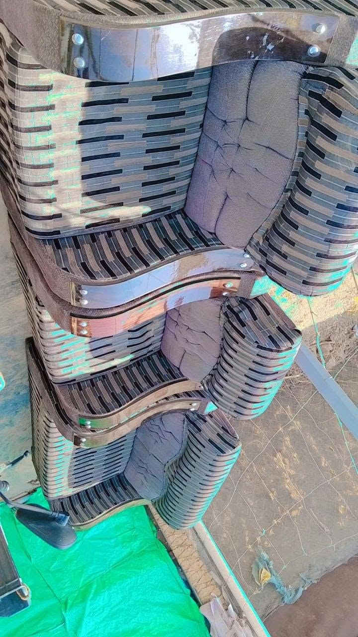 كنبتين • حالة جيدة • المسيب ابو الجاسم