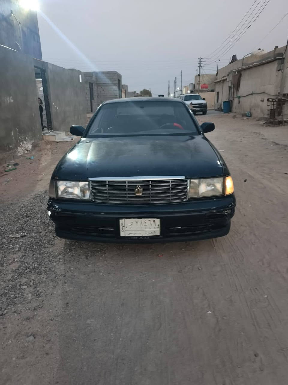 السلام عليكم سيارة بطة فصل لي البيع موديل 1995 مكفولة كص ونقل رقم البصرة تحويل مباشر مكينة وكير ثنين ونص بالكارتون طخم تاير جديد كهربائيات كلها شغالة السعر 28 وبيها مجال مكان السيارة البصرة سفوان رقم صاحب السيارة ***********
