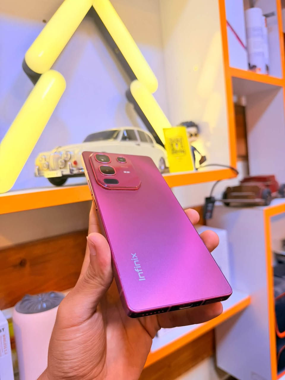 نوت 50
256/8+8
شاشه 144 هيرتز 
بطاريه 5200
قدرة الشحن 45w

مبدل شاشه وكاله  .

سعره 175 الف  .

العنوان الانبار الرمادي التاميم شارع السينما فرع الثاني يساراً 

انفنتي اختيارك الافضل 

هـ***********
