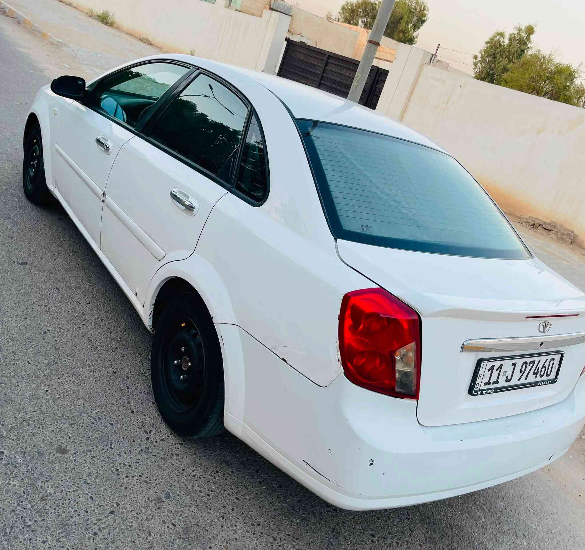 السلام عليكم اوبترا كوري خليجي  موديل 2008 كير اوتماتيك مكفوله من الضربه كير ومحرك جديد تدفئه تبريد شغال تخم تاير جديد حداديه جديده سنتر الوك شغال رقم بغداد انكليزي مشروع وطني السياره جديده ومال جناي وجديده  المكان بابل مركز المدينه السعر 57 وبيه مجال الاتصال ***********
