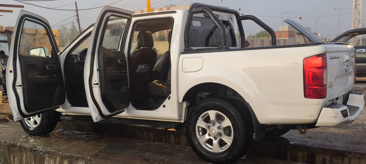 السلام عليكم …
  🚘 للبيع : كريت وول ونجل 7 كاز2020
ونكل 7 وكالة نهج العراق رقم بغداد

💥 المواصفات //
🔧 محرك قوي و اقتصادي 2000 تيربو
مكينه بيها تبخير والمكاين الكاز كلهن بيهن تبخير 
سنويه بسمي لل2031
استهلاك الوقود 8.9 لتر كل 100km 
 السياره باسمي تحويل ثاني يوم 
✔️ كير عادي 6 سرعات 
✔️ مثبت سرعة 
✔️ بلوجكتر ذكي
✔️ كشنات جلد / كشن السائق كهربائي
✔️ مكيف ممتاز ❄️
✔️ نظام ABS و ESP
✔️ شاشة + بلوتوث 📱
✔️  كاميرا خلفية 🎥 + حساسات
✔️ مناسبة للعمل والسفر
✔️ بطارية جديدة 100W
✔️ كروز مثبت سرعة
✔️ بلوجكتر ذكي
✔️ نضام مراقبة ضغط الاطارات TPMS
✔️ اطارات ياباني هايلوكس 2024
  امامي دنلوب خلفي برنجستون قياس 265/70/16
السياره استخدام شخصي وكفائتها عاليه
وعليها ادامة كاملة فول مواصفات العدة كاملة وياها
فور ويل خفيف وثقيل مع دفلوك تلقائي لمحبين البر والرحلات جاهزة السيارة 
فقط بيها طخه بالباب العبري وره السائق مال دراجه والصفحه الثانيه بيها طخه زغيره كلش 

السعر 115 وبيها مجال مكان البصره مستعجل على البيع
*********** البصرة, العراق
