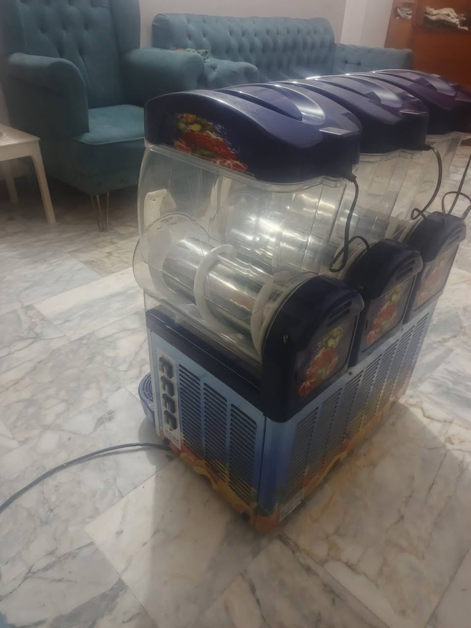 السلام عليكم مكينة ازبري نوع هوسك تركي شرط الشغل (مستخدمه شهرين) لبيع وبسعر مناسب الاستفسار خاص أو الاتصال ***********
