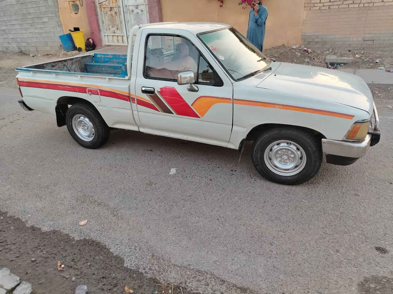 بيكم ٩١ رقم صلاح الدين دولي صبغ حزام مكينه وكير جديد / صدر جديد قبل سبوع شاده سياره خير من الله مال بيت / ٤٣  وبيه مجال شي قليل وكلشي بل سوك الي ميعجبه السعر اعبر المنشور يرحم ولديك والي مو شراي يرحم ابوكم لحد يتصل تحياتي للجميع (***********)
