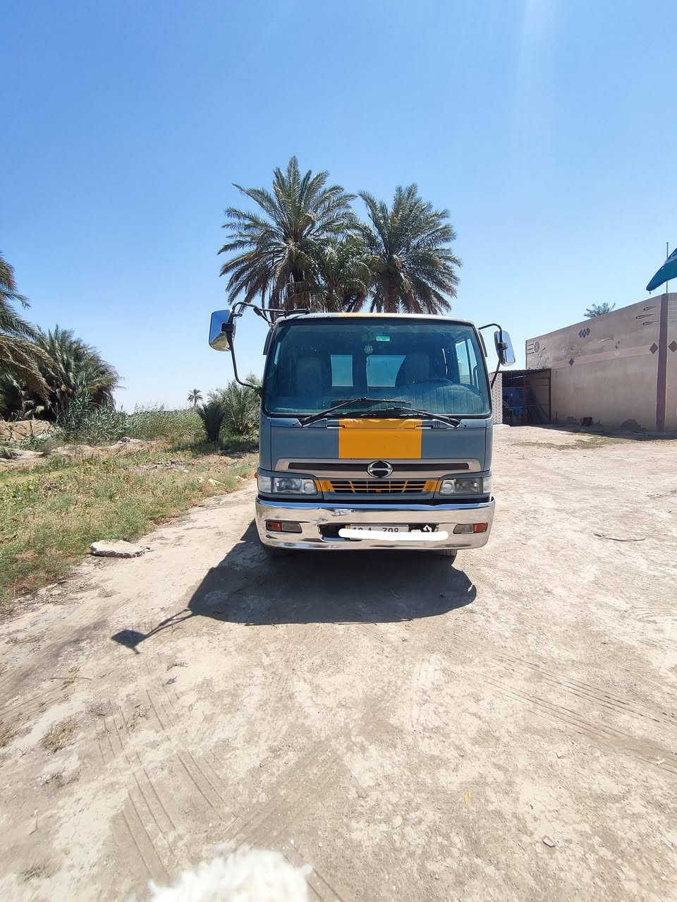 هينو انكر ابو شفه عادي سنويه جديده رقم كربلاء بسمي حموله 10طن ***********
