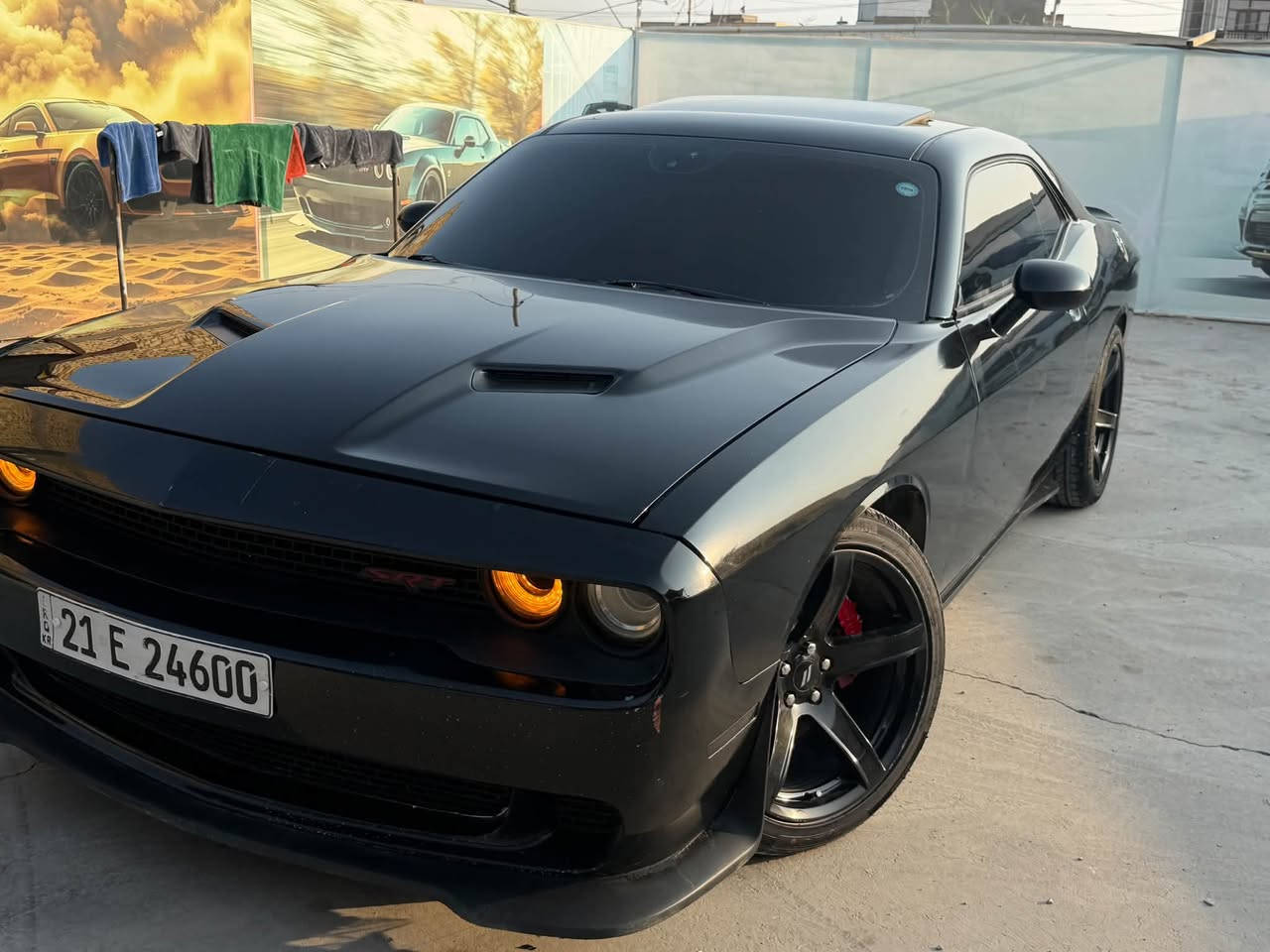 السلام عليكم السعر160$ وبي مجال
جالنجر 🔥 Dodge Challenger 
SXT Plus Super Track Pak 
V6
ماشيه 83 ميل
فول مواصفات
🔴فتحه سقف سلايد 
🔴شاشه كبيره سوبر تراك باك 
🔴شفتات ستيرن
🔴كشنات حضن وتدفئه وتبريد وكهرباء
 🔴مري تعتيم وهيتر
🔴المرأة الوسطيه تعتيم
🔴ستيرن كهرباء
🔴كامره وحساسات خلفيه
🔴فجوج بربمو رياضي
🔴دبلات سكات الصفر
🔴سستم صوت الباين
ويل 20 تو سايز
245/45/20
275/40/20
تخم تاير قبل اسبوع شديته كونتنتل الماني
باتري جديد
فيت بم اليوم شديته
ادامة منضومة الاحتراق بالكامل بلكات ونوزلات ومجال
عليها برمجه مراوح 85
برمجه وفتح سرعه تشلع الگاع
سياره معتني بيها وع ايدي 
حادثها موضح بالصور 
احزمه مبدلها احمر
لد دشبول متغير
منضومة تبريد جديده كمبريسر وراديتر جدد
مكاني ديوانيه_بغداد
***********
