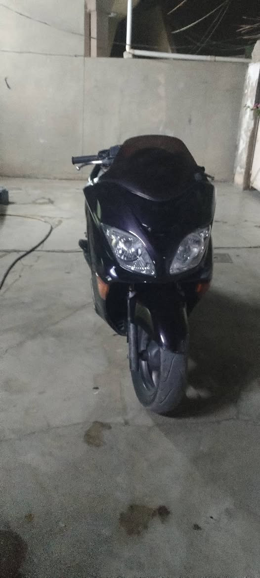 فورزه 0.8 ل البيع دراجه حلوه محركة نضيف اخرس ما تسمعه إله صوت دراجه خير من الله جيب فيتر وافحص كهربائية كله شغاله سعر ٩٥٠ مكاني كركوك
***********
