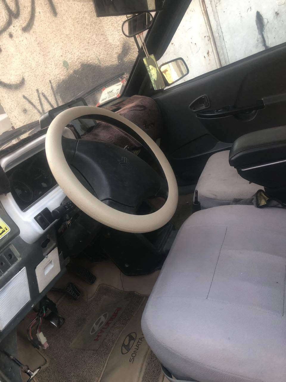 مرخصت الدمن سايبا موديل 9خصوصي بيضاء جاهزه محرك كيرمكفول تبريد تدفئه لايت بروجكترات زنون 
كامرا خلفيه شاشه تايرجديد رقم قادسيه مشروع وطني المالك بغداد الحسينيه ***********
