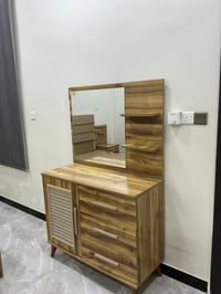 غرفة للبيع • بغداد • متضررة