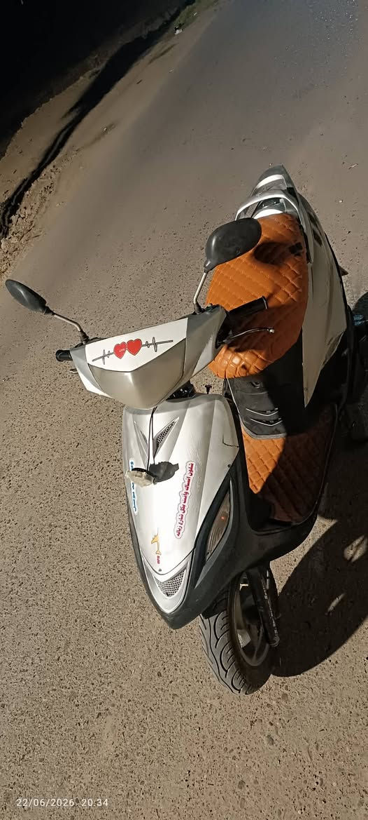 ماكس 140 نكرة صلف كلشي شغال بيهة السعر 300 وبيها مجال حك جية *********** واتساب
