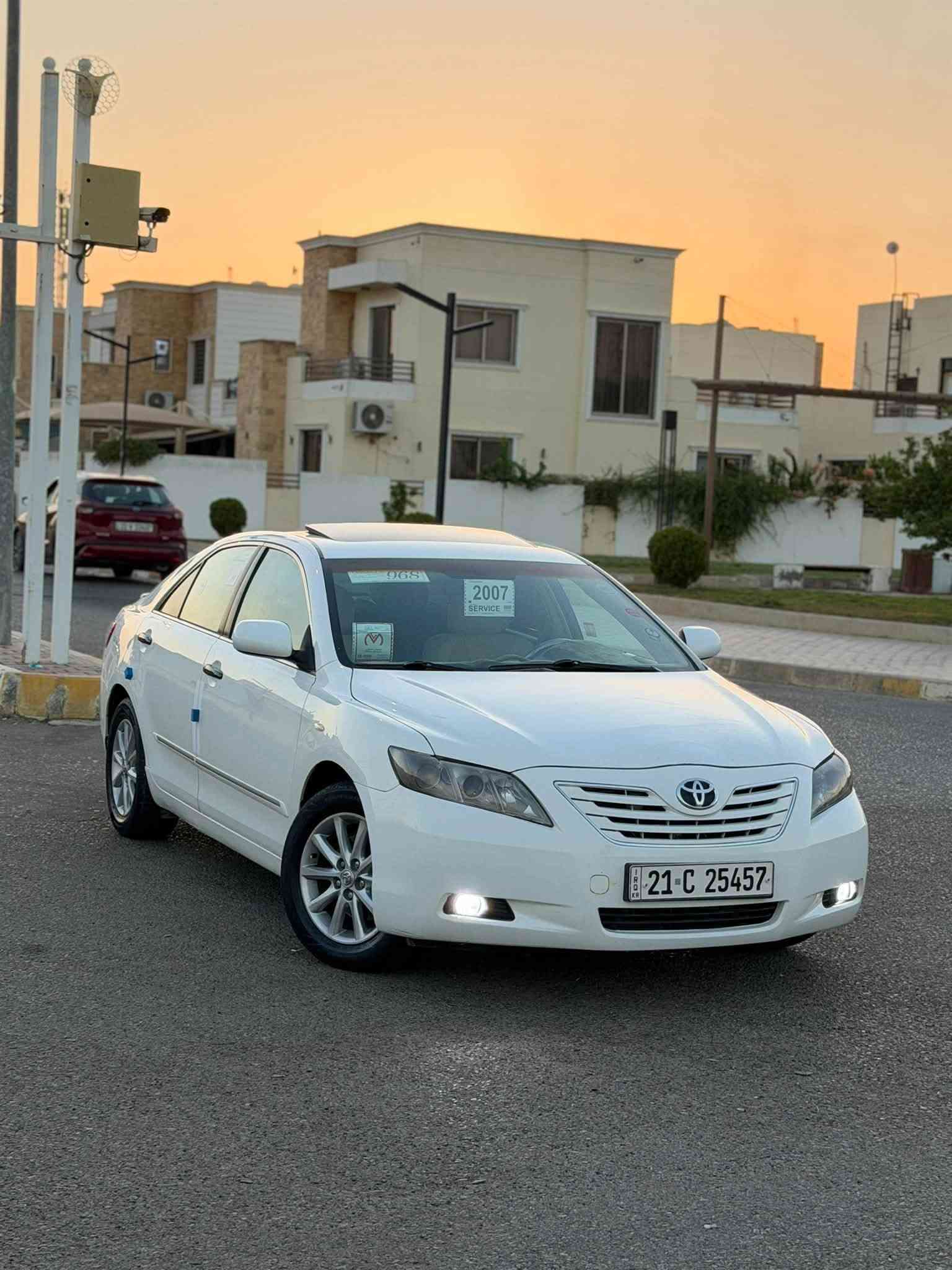 "يالله السلام عليكم....
نقد فقط اعتذر ع الاقساط والوعده والمرواس 
بسعر مناسب 99$ وبيها مجال بسيط تيوتا كامري وارد خليجي الموديل 2007 الون ابيض ثلجي مكينه 2400VVTشرط لاصرف لاصوت لابخار كير بدون فتح بدون اي عيب مكانين صبغ كارت 
 بدون اي دواخل والباقي مكفول سياره جديده واحلا من الصور مواصفات GLXفول 1-1
داخل عسلي 
كشن كهرباء
قطعتين تبريد 
ارضيه جلد 
صااج ملكي 
تحكم ستيرن جهتين 
مثبت سرعه 
اواكس 
4دسك 
برده خلفيه 
حساس امامي خلفي
اشاره بالمري
ويل كب كروم 
اي بي اس 
شاشه ايباد 
كامره خلفيه 
كير/محرك/صدر/تخم تاير/تخم ويل كب/تبريد/تدفئه/كهربائيات/باتري/دوشمه/منضومه زنون -كله جديد وبالشرط 
رقم سليمانيه (21)انكليزي الجديد سنويه جديده شرط التحويل والغرامات عنوان السياره صلاح الدين-تكريت الخاص مغلق للاستفسار:*********** -***********
