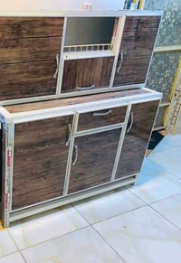 كاونتر • نظيف • بدون سنك