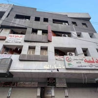 يتوفر شقق سكنية للإيجار متوفر حجمين : الاولى غرفتين وصالة ومطبخ  والثا...