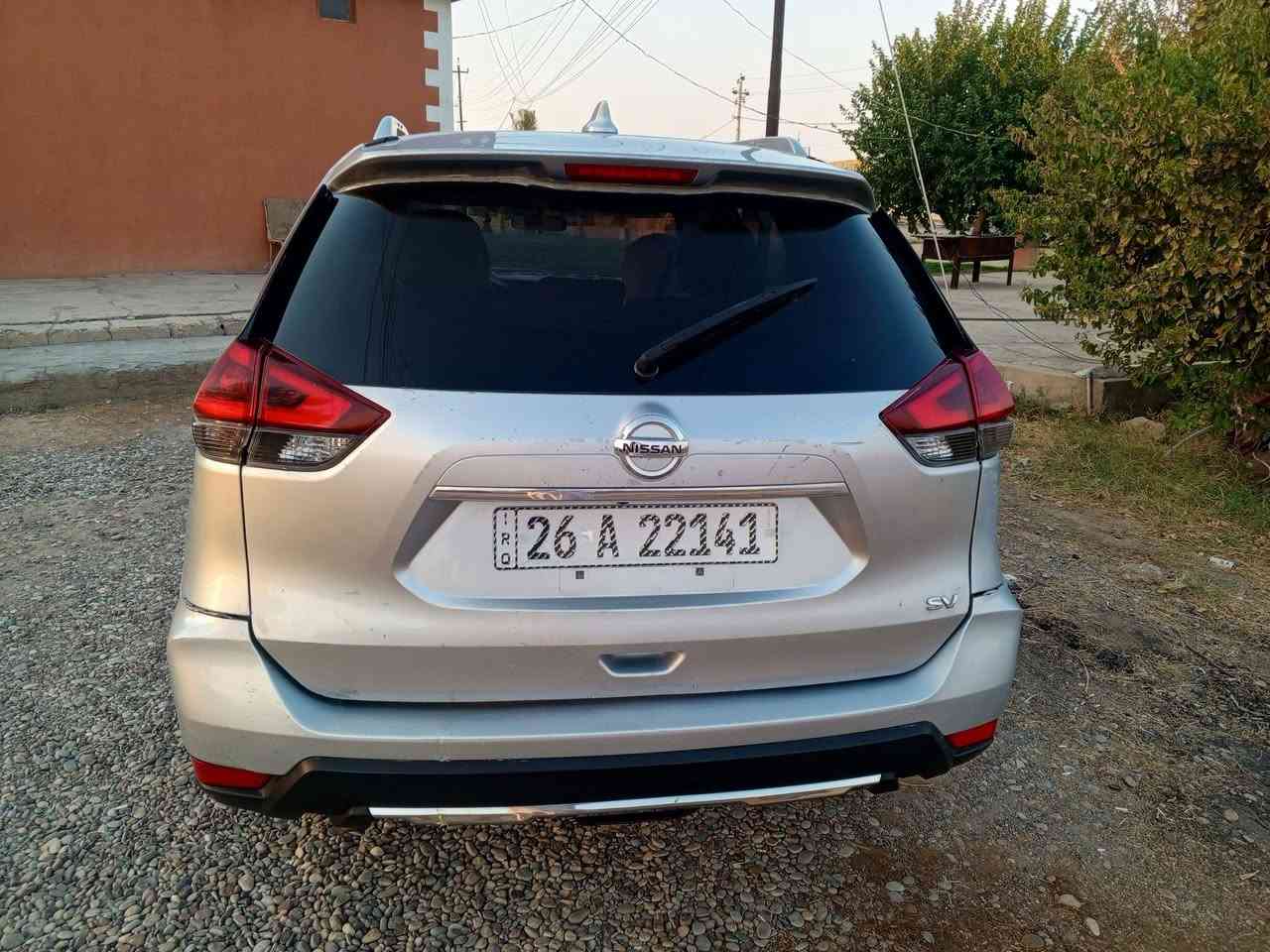 نيسان روج موديل 18
فول بصمه ابواب 
صندوق بصمه 
تشقيل عن بعد 
تبريد 
بيها الصندوق والچاملق
رقم دولي 
تحويل مباشر
السعر 140 وبي مجال
سنويه لل31
***********
