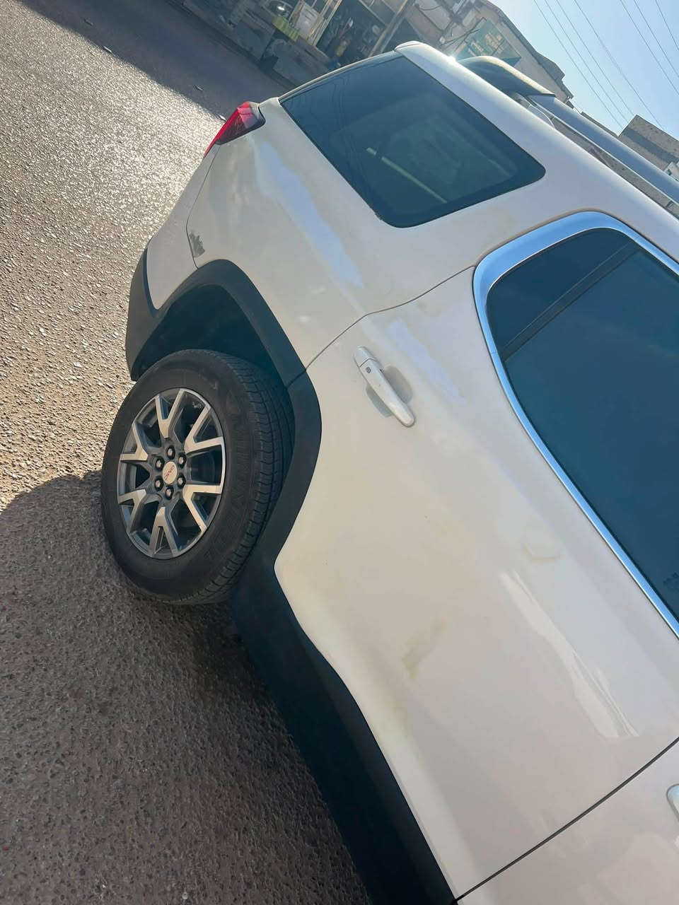 GMC اكاديا مديل 2020
محرك 6 سلندر 3.6 SLT

حادث بسيط جداً بدون ايرباك 

ماشيه 78 الف كيلو 

مواصفات 
حساسات اماميه خلفية +كامره خلفيه فقط 

اشاير بالمري 
داتا شو 

دشبول ذكي إلكتروني

كراسي VIP منفصل تبريد 3 قطع  
وبعد المواصفات المعروفه 

السعر 210 مع المجال للشراي 

التواصل ***********
