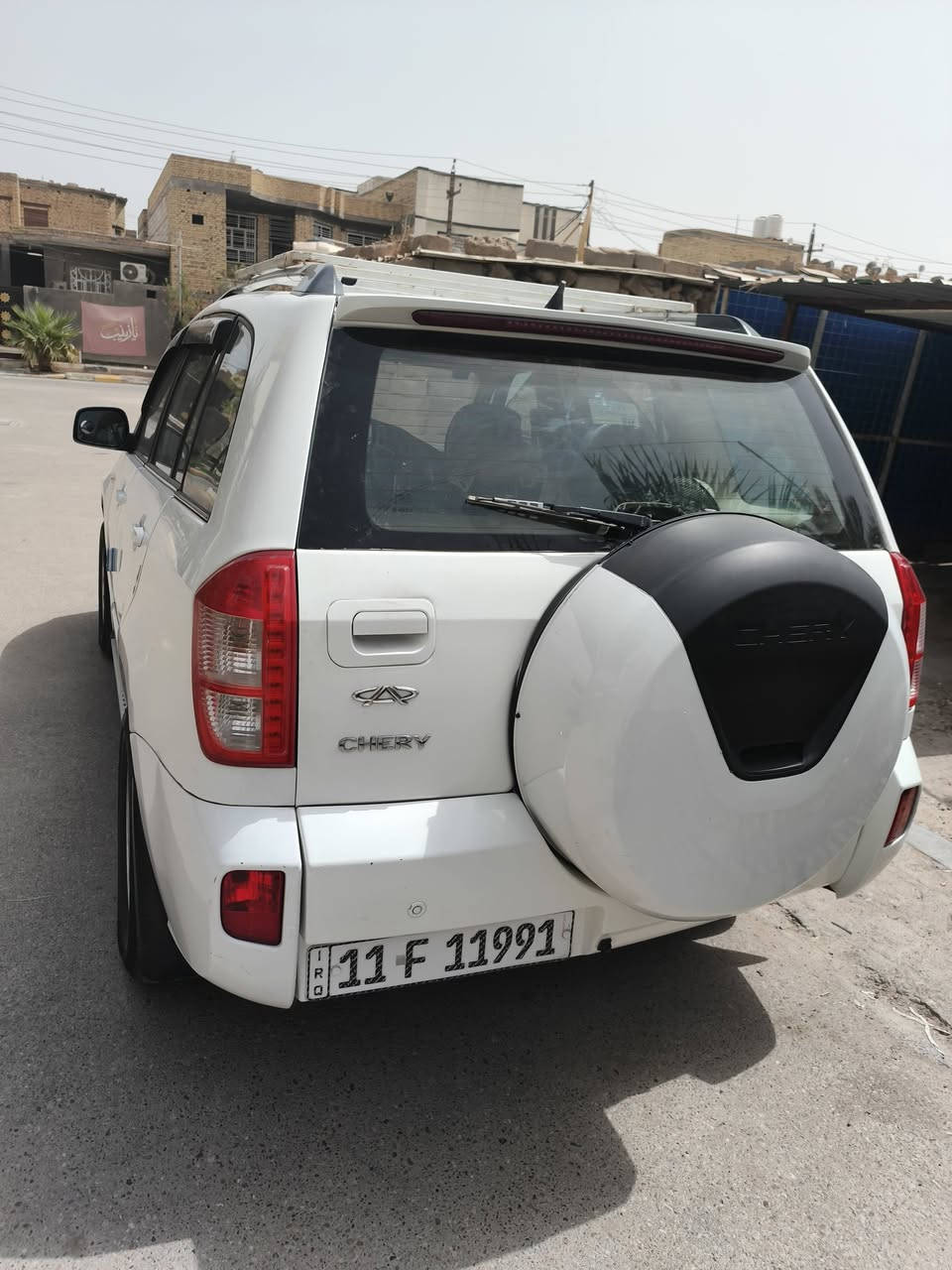 السلام عليكم سيارة تيكو للبيع  فقط بدون مراوس مديل ٢٠١٤ ومحرك وكير كلها شغاله وتبريد شغال وتدفئه وتخم تايرات جدد والسياره بسمي وكهربائيات جميعها شغاله وكشنات شغاله ومبدل بيهه باب الصندوق الخلفي   والعنوان ناصرية مركز   والسعر 65وبيهه مجال                           رقم الهاتف:***********
