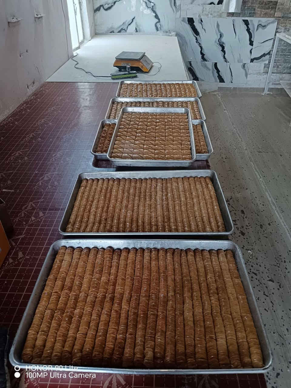 زنود الست • بالجملة • محشو كاجو