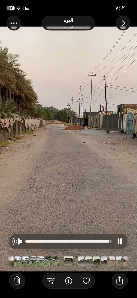 سلام عليكم بيت طابقين مساحته 500م  يحتوي على أربع غرف نوم واستقبل وصالات اثنين صاله ضيوف ومدخل ومطبخ ومجمع صيحات خارجي ومجمع صيحات داخلي عنوان البيت بابل الحمزه الغربي مقبابل محطه العلاك
للاستفسار الاتصال على الرقم 
***********

