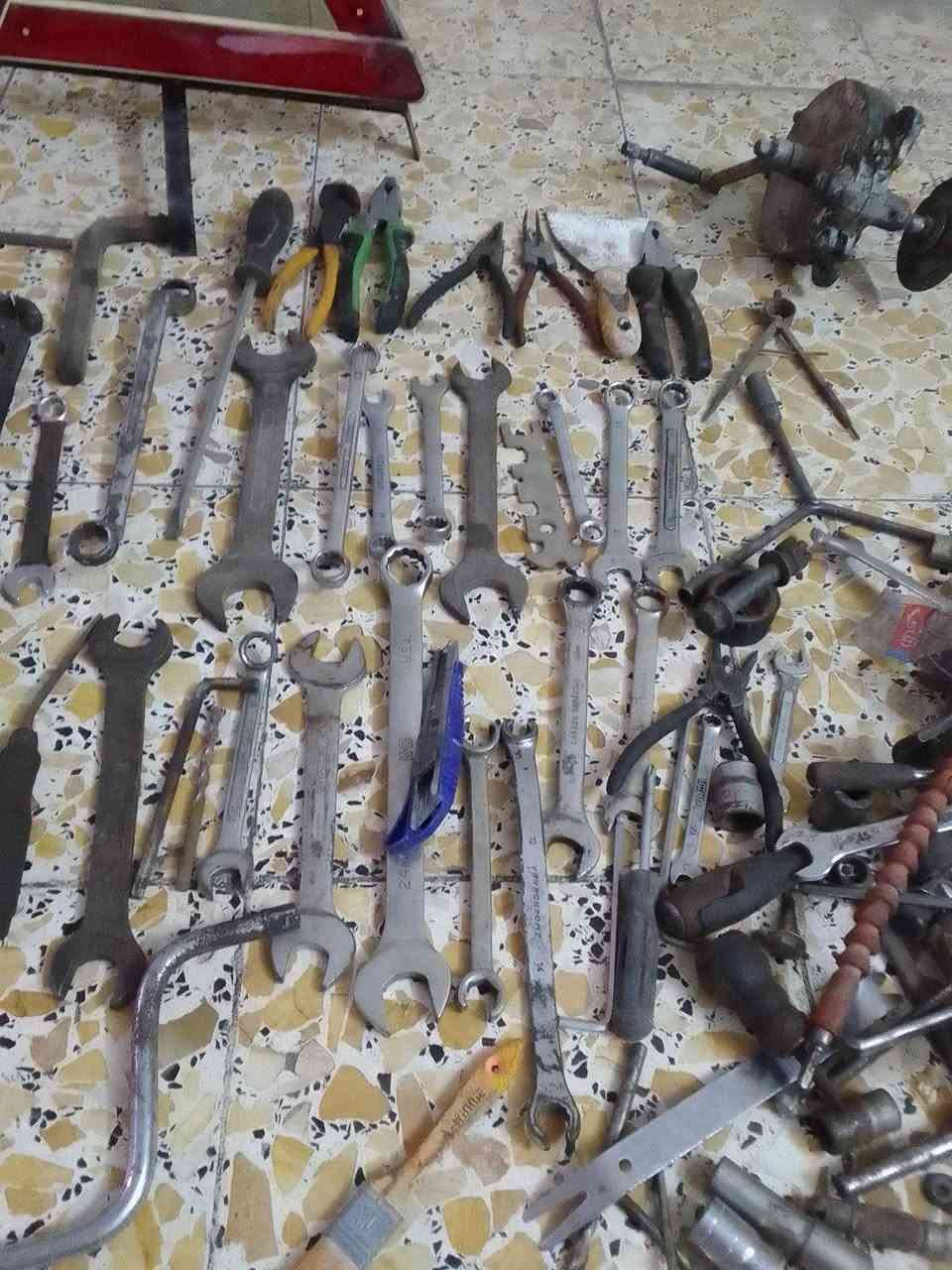 سباين لبيع اصليه ولقم وكوصراه يدويه سعر مجموع120لف***********
