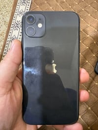آيفون ١١ • ١٢٨ • بطارية ٧١