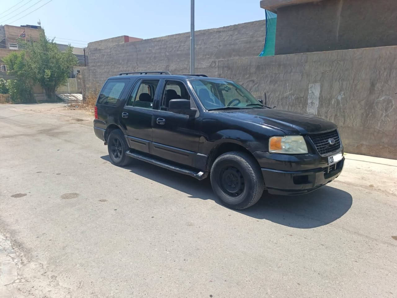 فورد ٢٠٠٦ أصل مزاد بس مابيهه كتاب سنويه ولوحات طبق لأصل بيهه صبغ عام بدون ضربه محرك بطه حديدية جاهزه بس دبلاته تعبانه مكاني ديالى سعرها ١٩ ورقه سياره شغل وطلع وين ميعجبك ‏‪***********‬‏
