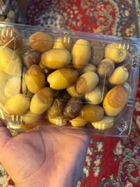 يوجد تمر العلبه ب 3000علبتين ب 5000 توصيل محموديه لطيفيه  تواصل واتساب...