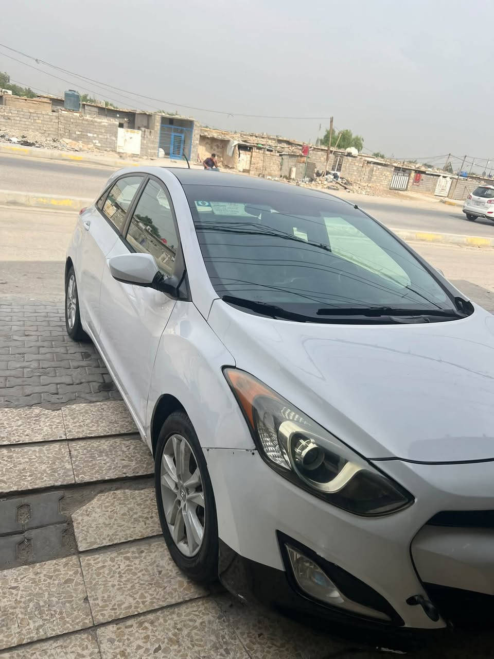 الانترا هاتشباك • GT • ٢٠١٤
