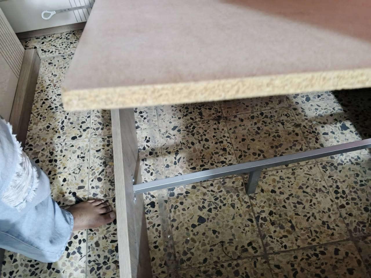 غرفه تركيه تفصال خشب قوي كلش 9 قطع او اكثر بعدها بل جيس مالتها جديده اصدار قديم مو هذا جديد لتعبان عوزه تنضيف فقط *********** مكاني بغداد
